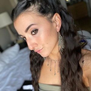 Meet your Posher, Georgina